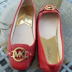 Shoes, flats